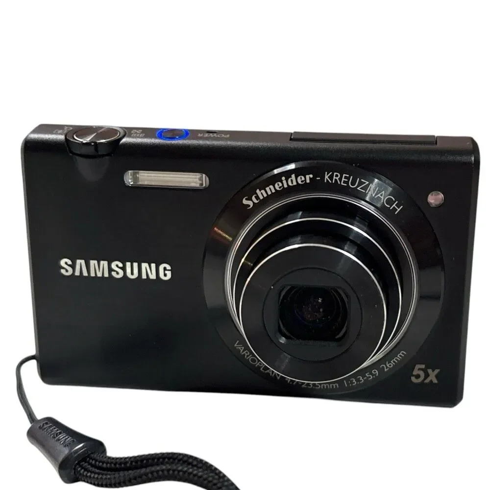 Samsung MV800 Digital Camera 16.1MP 5X Optical Zoom Selfie Flip-out Vlog